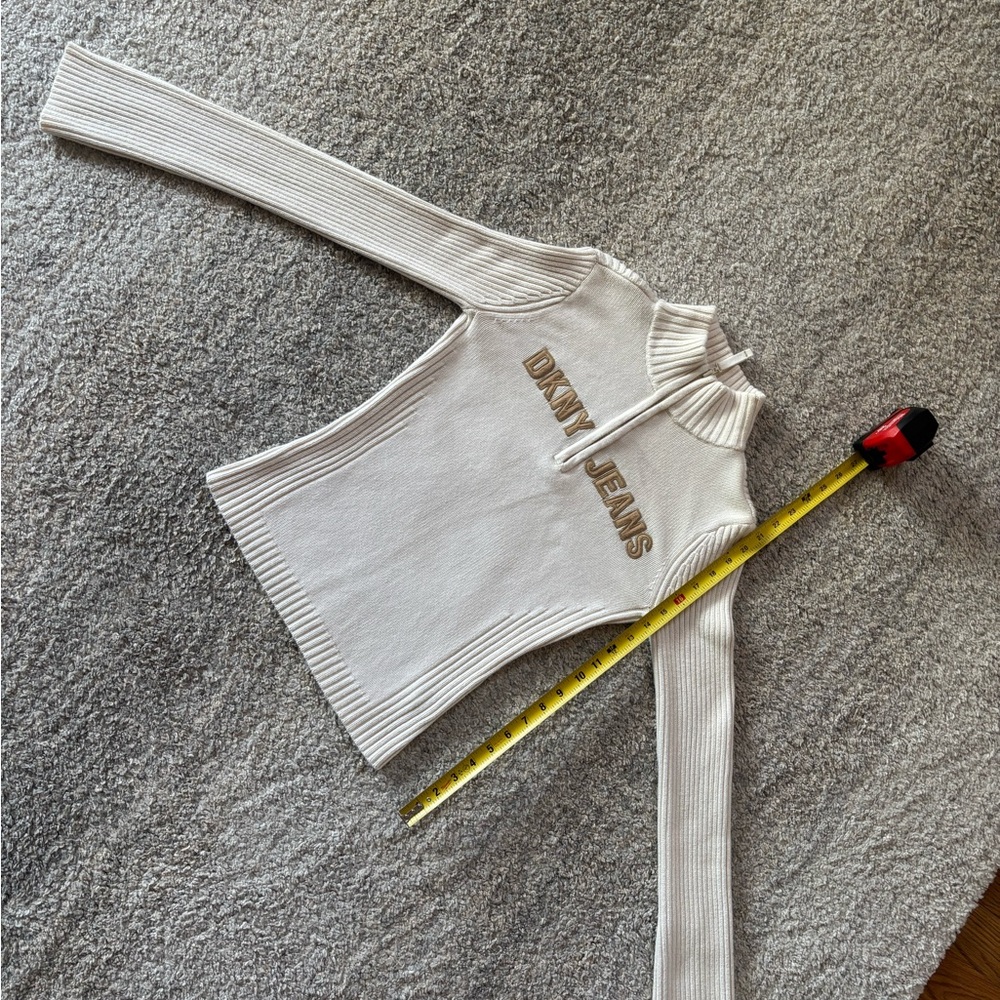 DKNY White Ribbed Sweatshirt
